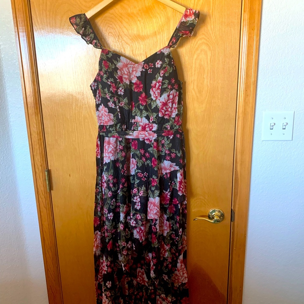 AUW High-Low Floral Dress